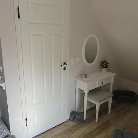 Am Alten Hafen Hooksiel Шиллиг